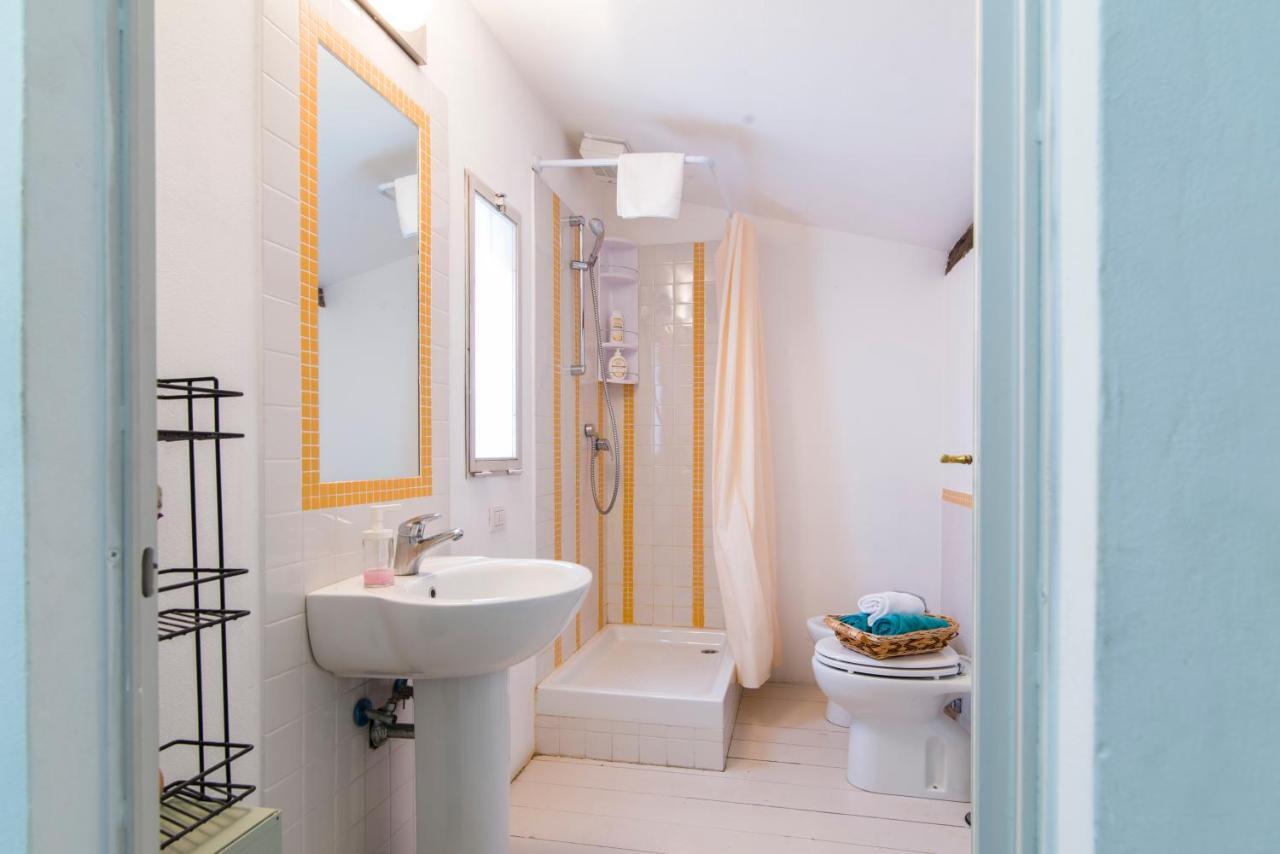 Della Scala Modern Apartment Firenze Szoba fotó